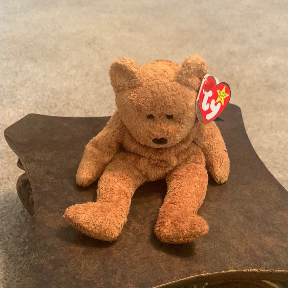 Ty Beanie Baby “FUZZ” Brown Stuffed Teddy Bear